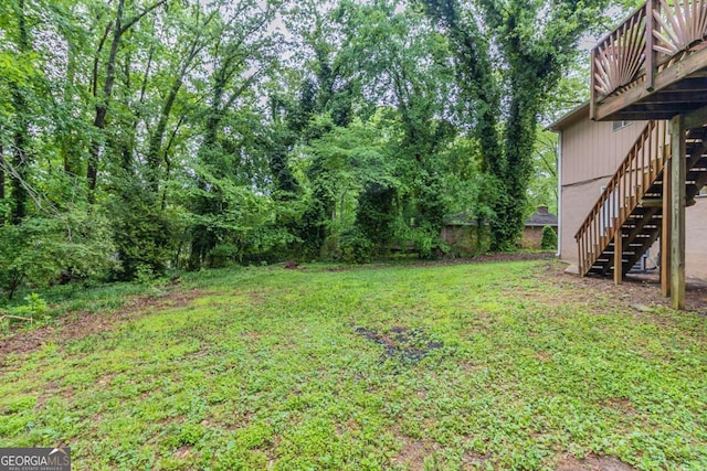 5802 Oakleaf Dr, Stone Mountain, GA 30087 - view of yard with stairway