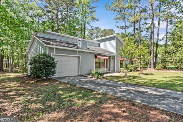 view of front facade with a garage, a shingled roof, a front lawn, and concrete driveway