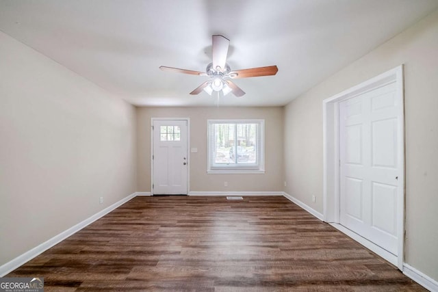 4442 Mercer Rd, Decatur, GA 30035 - foyer featuring dark wood-type flooring, a ceiling fan, and baseboards