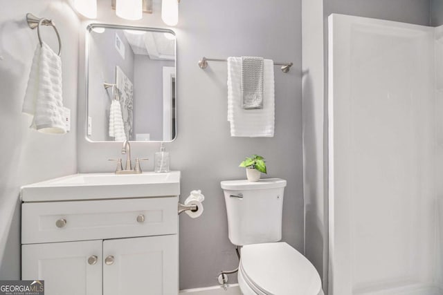 208 Silver Springs Cir SW, Atlanta, GA 30310 - bathroom featuring vanity, baseboards, toilet, and visible vents