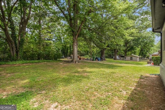 208 Silver Springs Cir SW, Atlanta, GA 30310 - view of yard