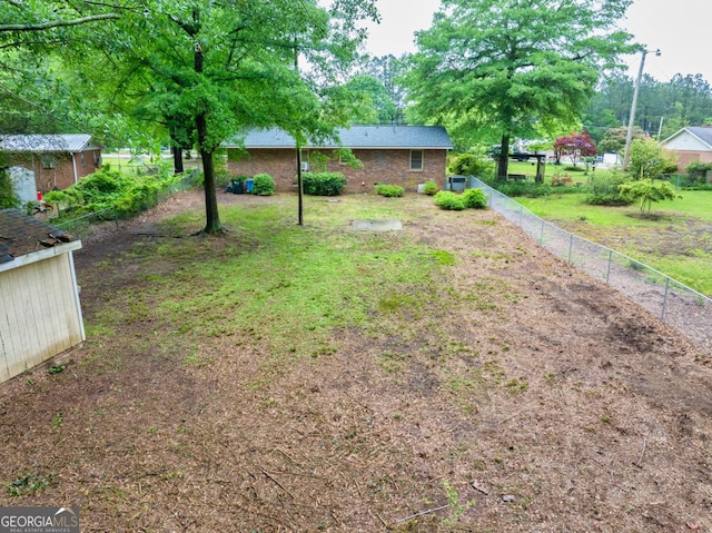 98 Orchard Cir, Commerce, GA 30529 - view of yard featuring fence