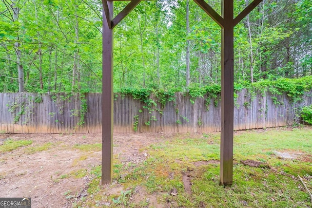 535 Pierpoint Dr, Atlanta, GA 30331 - view of yard featuring fence