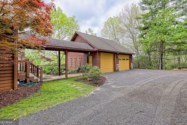 2608 The Rdgs, Hiawassee, GA 30546 - view of side of home with a shingled roof
