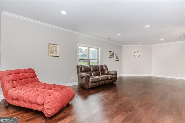 living room featuring dark wood-style floors, recessed lighting, and ornamental molding