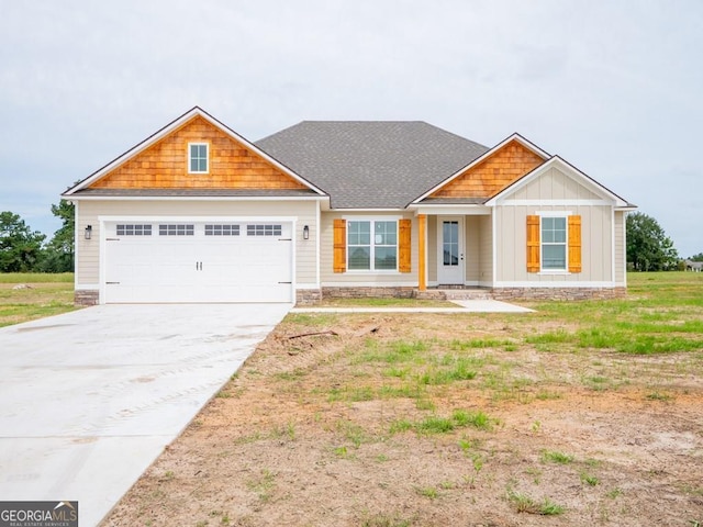 153 Lakeridge Dr, Adel, GA 31620 - craftsman inspired home with board and batten siding, roof with shingles, concrete driveway, and an attached garage