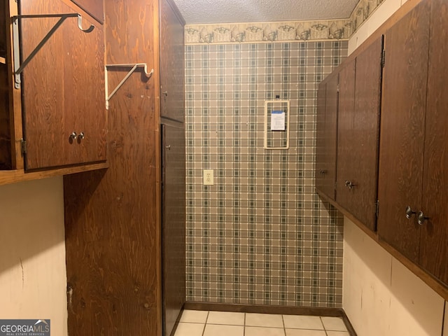 96 Glencrest Dr, Toccoa, GA 30577 - bathroom with tile patterned floors, a textured ceiling, and a shower