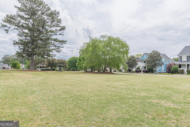 view of yard with a residential view