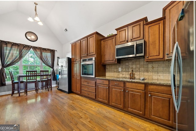 exercise room featuring visible vents, ceiling fan, carpet floors, and baseboards
