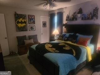 bedroom featuring a ceiling fan
