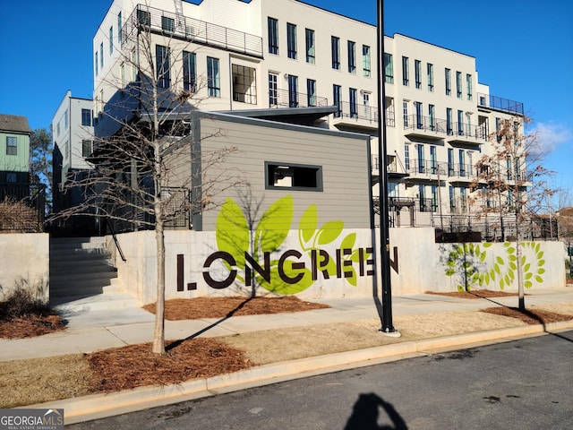 968 Bibbs Cir NW, Atlanta, GA 30318 - view of building exterior