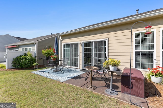 145 Begonia Ct, Griffin, GA 30223 - view of patio