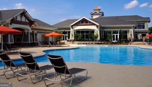 145 Begonia Ct, Griffin, GA 30223 - community pool with a patio