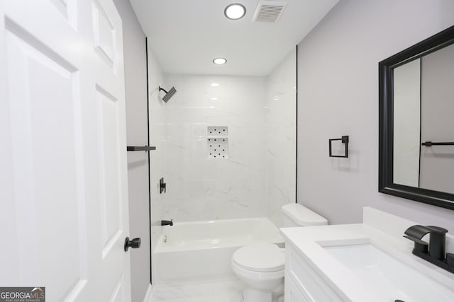 938 Motley St, Lagrange, GA 30241 - full bath with shower / tub combination, visible vents, toilet, recessed lighting, and vanity