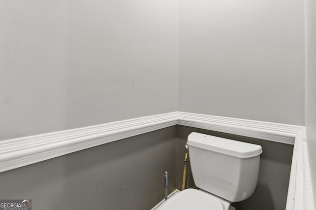 15635 US Highway 27 N, Hamilton, GA 31811 - bathroom with a wainscoted wall and toilet