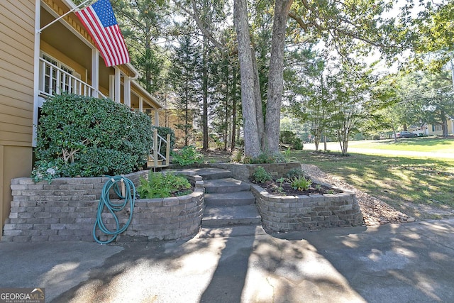 304 N Briar Rdg, Woodstock, GA 30189 - view of yard