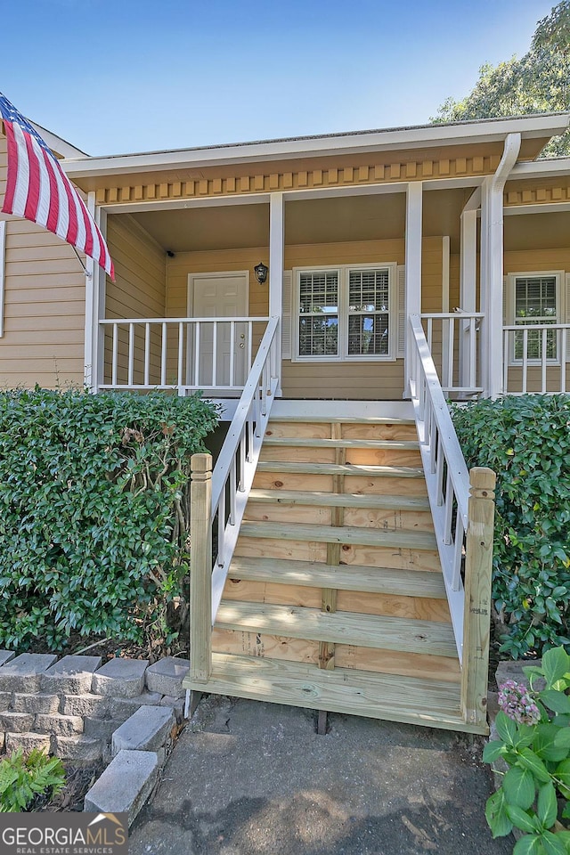 304 N Briar Rdg, Woodstock, GA 30189 - entrance to property with a porch