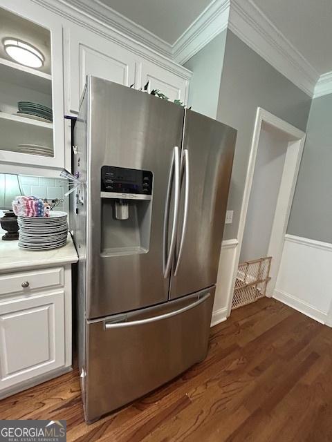 4665 Oakmont Bend Dr, Alpharetta, GA 30004 - kitchen featuring stainless steel fridge, crown molding, white cabinetry, dark wood-style flooring, and light countertops