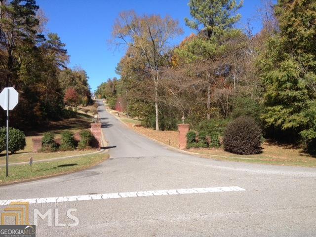 1 Magnolia Ct, Summerville, GA 30747