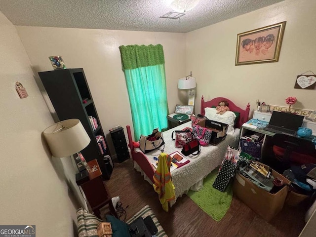 115 Sarsen Cir, Bogart, GA 30622 - bedroom with a textured ceiling