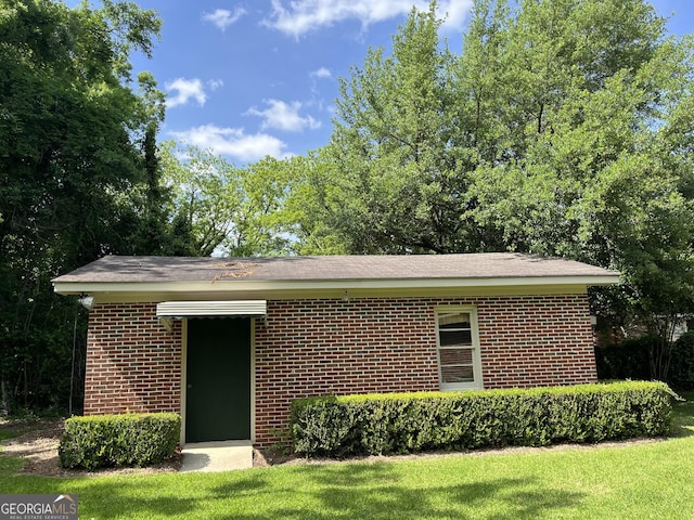 106 Zenith St, Dublin, GA 31021 - ranch-style house with brick siding and a front lawn