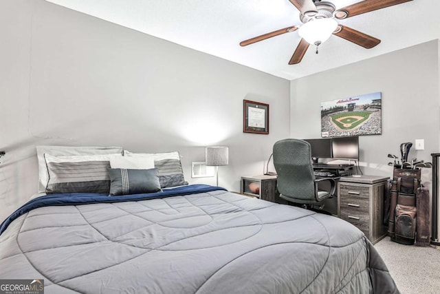 bedroom featuring a ceiling fan