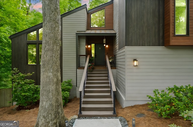 view of entrance to property