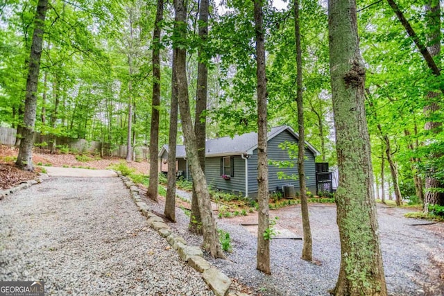 1860 Apalachee Woods Trl, Buckhead, GA 30625 - view of yard featuring central air condition unit