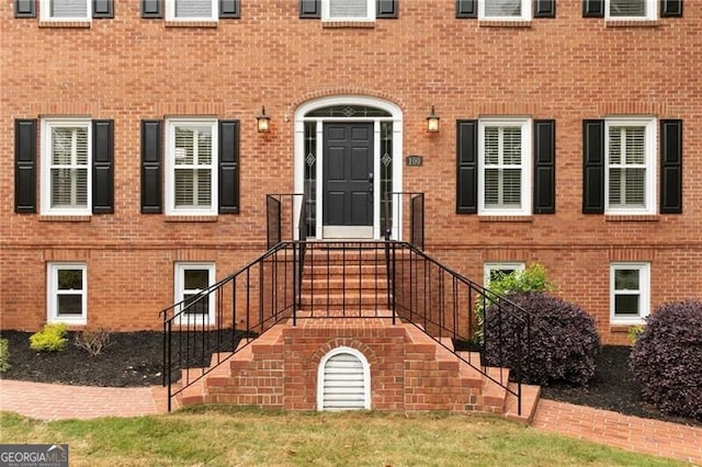 100 Barnard Pl, Atlanta, GA 30328 - property entrance featuring brick siding