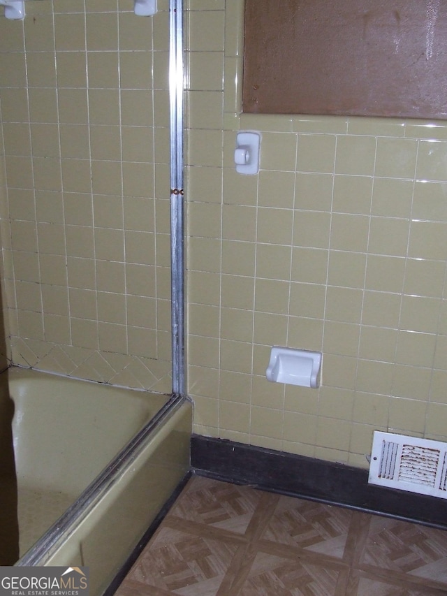 7225 Pineneedle Dr SW, Covington, GA 30014 - full bathroom with enclosed tub / shower combo