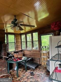 376 Paoli Rd, Carlton, GA 30627 - view of sunroom