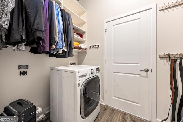 400 W Peachtree St NW Unit 3614, Atlanta, GA 30308 - washroom featuring washer / clothes dryer, laundry area, and dark wood-type flooring