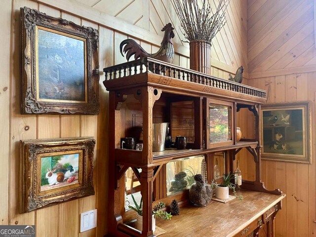 296 Fairview Ct, Jasper, GA 30143 - details featuring wood walls