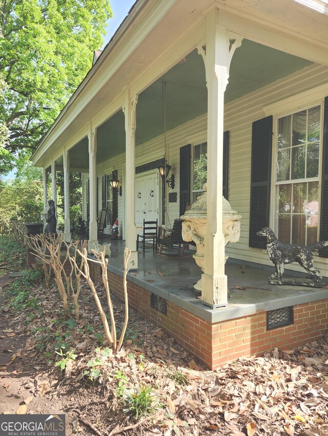 view of patio with covered porch