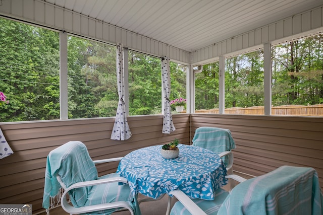 view of sunroom / solarium