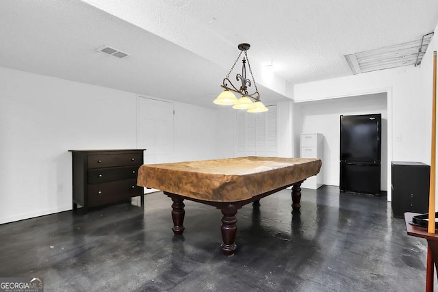 11 Ardmore Sq NW, Atlanta, GA 30309 - rec room featuring concrete flooring, billiards, and a textured ceiling