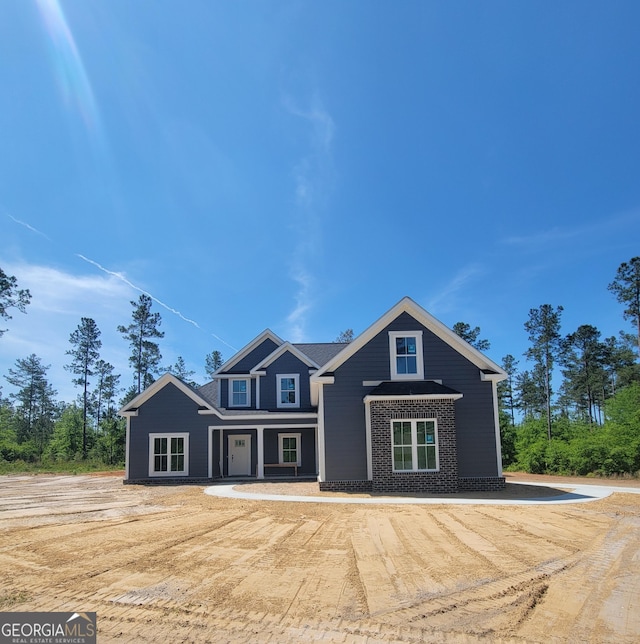 view of front facade with brick siding