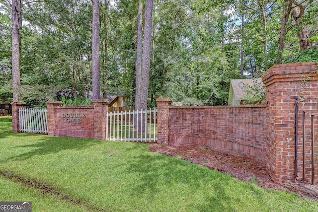 view of yard with fence