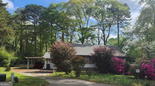 402 Emmett St, Riverdale, GA 30274 - view of front of property featuring aphalt driveway and a carport