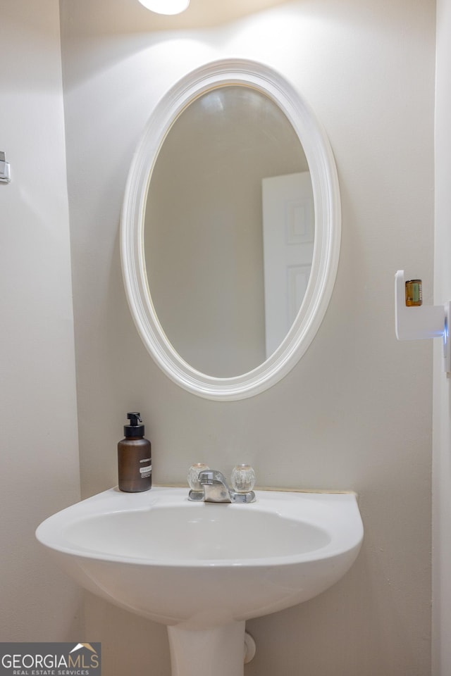 1306 Thornborough Dr Unit 1306, Alpharetta, GA 30004 - bathroom featuring a sink