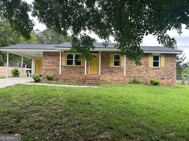 184 Quail Rd, Griffin, GA 30223 - view of front of house featuring brick siding, crawl space, fence, and a front lawn
