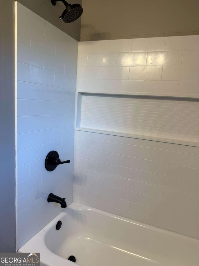 184 Quail Rd, Griffin, GA 30223 - full bath with shower / bathtub combination