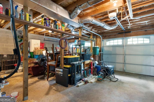 569 Hale Mountain Ct, Hiram, GA 30141 - view of garage