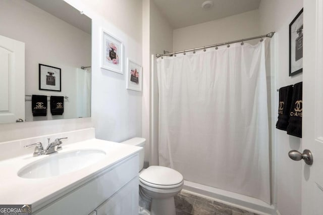 108 Berwick Xing, Dallas, GA 30157 - bathroom with toilet, a shower with curtain, and vanity