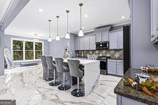 1114 Ivey Chase Pl, Dacula, GA 30019 - kitchen featuring stainless steel appliances, ornamental molding, decorative backsplash, gray cabinetry, and recessed lighting