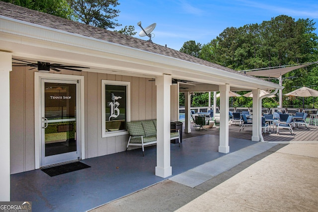 view of patio / terrace featuring ceiling fan and outdoor dining area