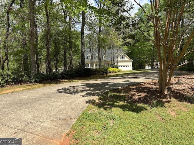 147 S Pine Cove Dr, Lagrange, GA 30240 - view of front of home featuring driveway