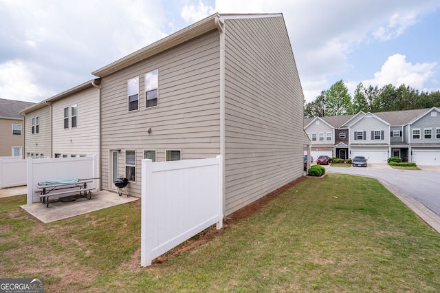 406 Crescent Woode Dr, Dallas, GA 30157 - exterior space featuring a yard and fence