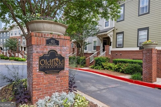 655 Mead St SE Unit 58, Atlanta, GA 30312 - community sign with a residential view