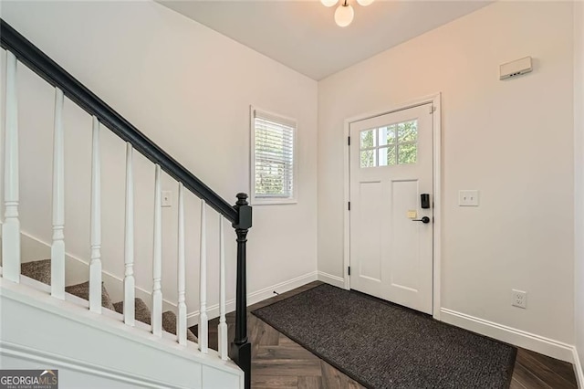632 Warren Ave, Scottdale, GA 30079 - entryway with stairway and baseboards